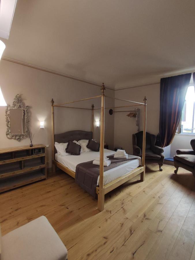 Bed and Breakfast San Pier Novello In Oltrarno Florenz Exterior foto