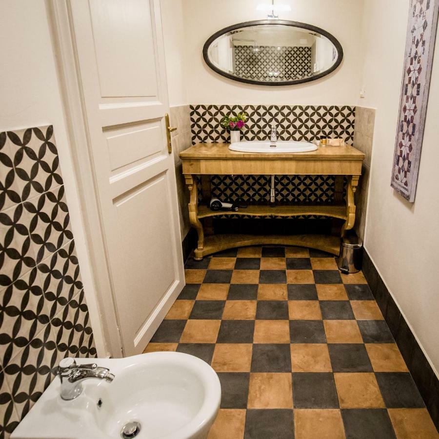 Bed and Breakfast San Pier Novello In Oltrarno Florenz Exterior foto